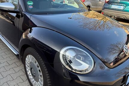 VW Beetle 209.141 km 6.299 &euro; Berlin 12349