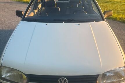VW Golf 85.000 km 3.650 &euro; Spiegelau 94518