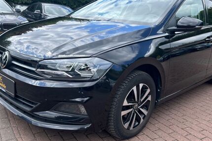 VW Polo 52.500 km 13.990 € Wettenberg 35435