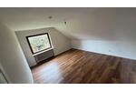 Dachgeschoßwohnung Hamburg Wandsbek - 3 Zimmer, 130 m&sup2;, 1.620&euro; | Angebot:26409655