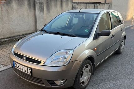 Ford Fiesta 94.365 km 1.250 &euro; Zeitz 06712