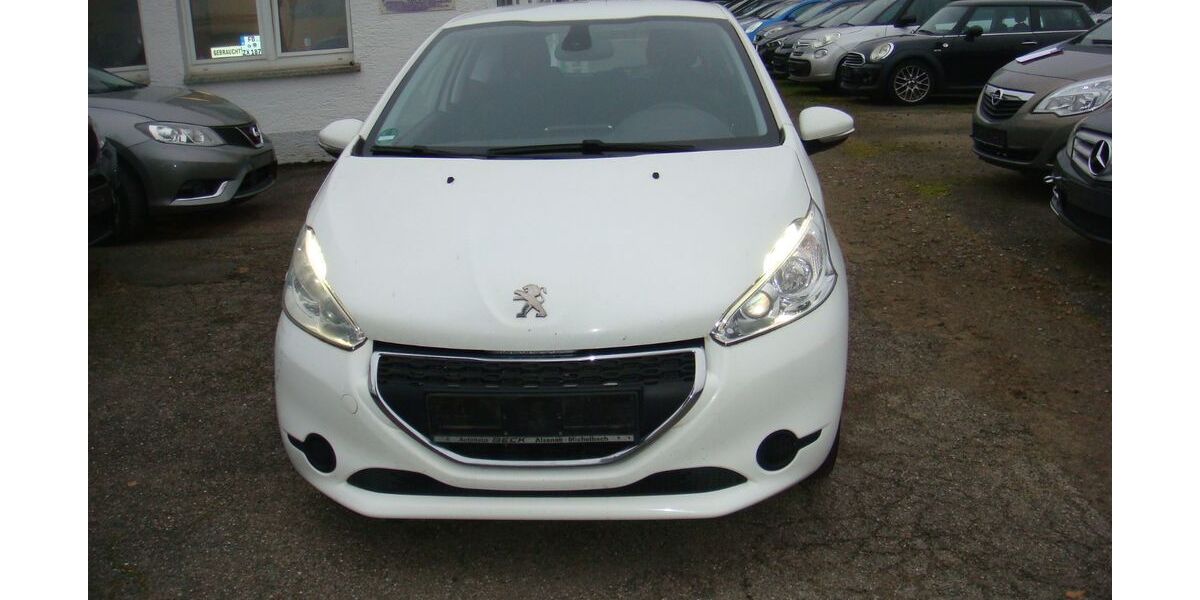 Peugeot 208 148.000 km 2.300 &euro; Erlensee 63526