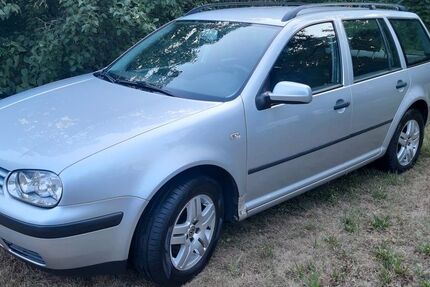 VW Golf 191.373 km 950 &euro; Spremberg 03130