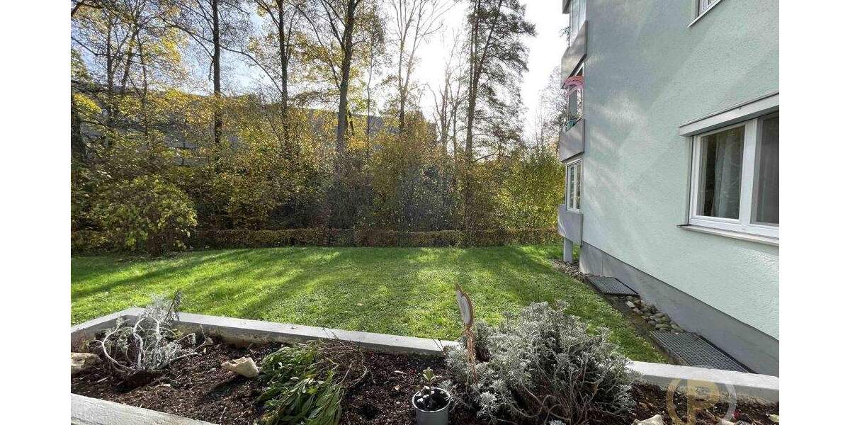 Etagenwohnung Esslingen am Neckar Oberesslingen - 4 Zimmer, 103 m&sup2;, 325.000&euro; | Angebot:25275772