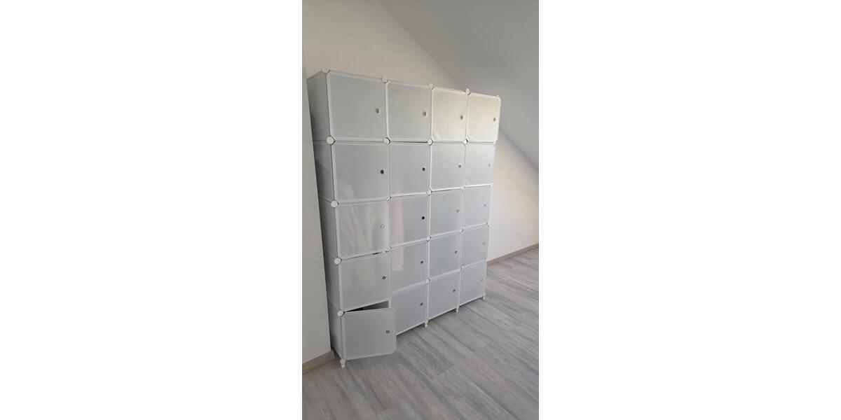 Dachgeschoßwohnung Sassenburg - 4 Zimmer, 125 m&sup2;, 990&euro; | Angebot:25908330