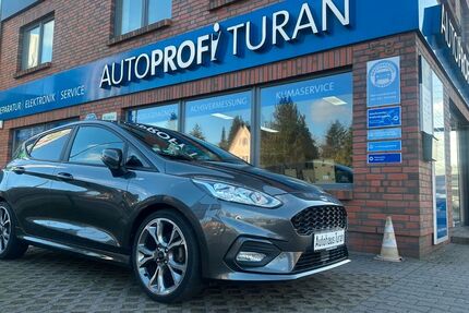 Ford Fiesta 82.212 km 11.900 &euro; Hamburg 22043