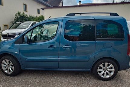 Citroen Berlingo 130.300 km 8.800 &euro; Dresden 01069