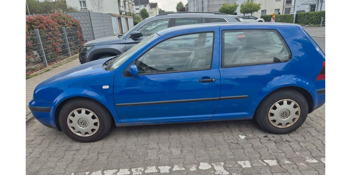 VW Golf 148.988 km 1.500 &euro; Langen Hessen 63225