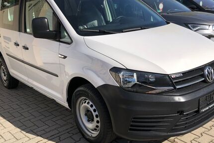 VW Caddy 121.238 km 9.890 &euro; Nürnberg 90469