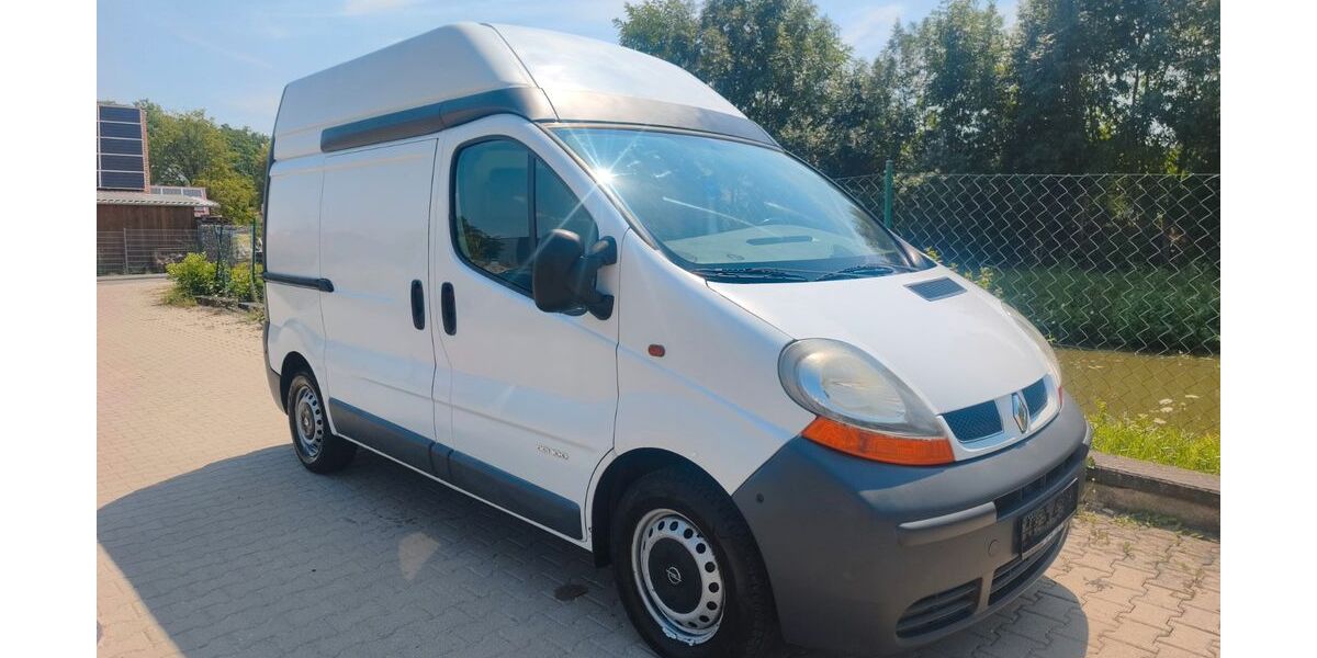 Renault Trafic 141.000 km 5.500 &euro; Fürth Burgfarrnbach 90768