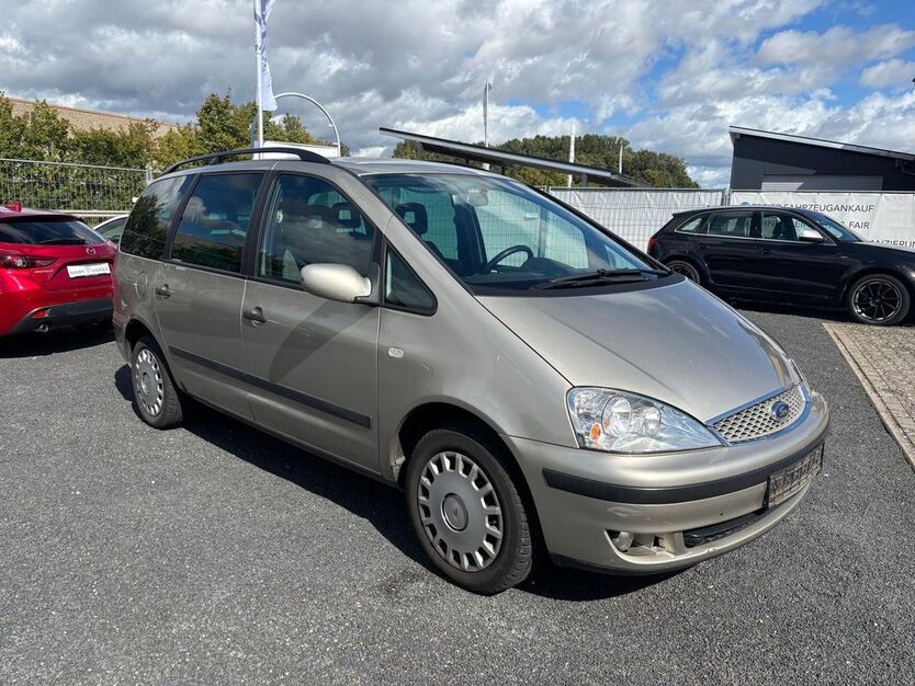 Ford Galaxy 240.000 km 2.500 € Schwarzach am Main 97359