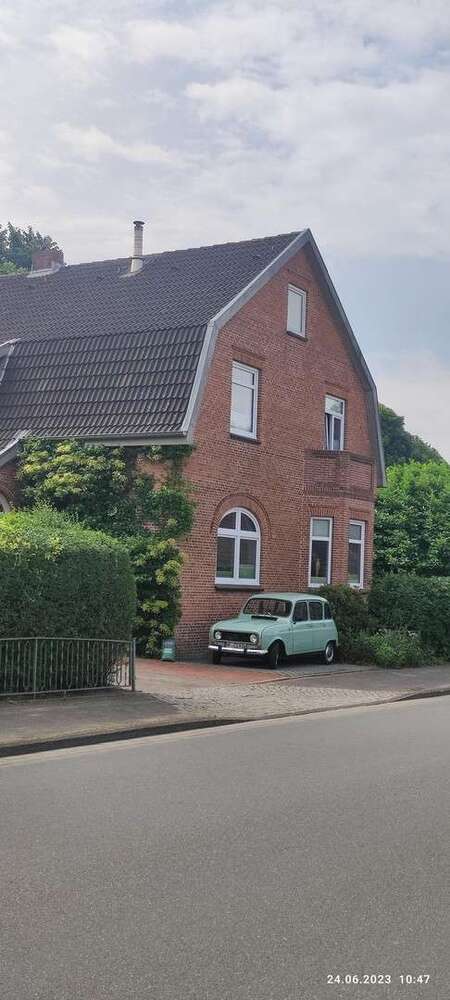 Haus zum Kaufen in Niebüll 478.000 € 179.97 m²