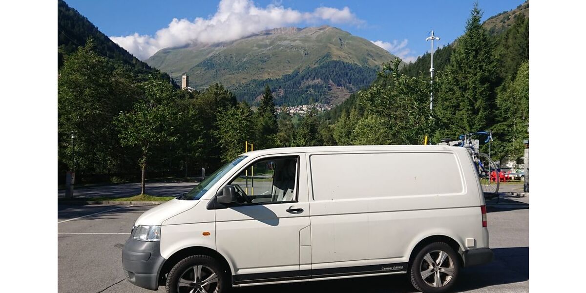 VW T5 Transporter 217.000 km 9.990 &euro; Weste 29599