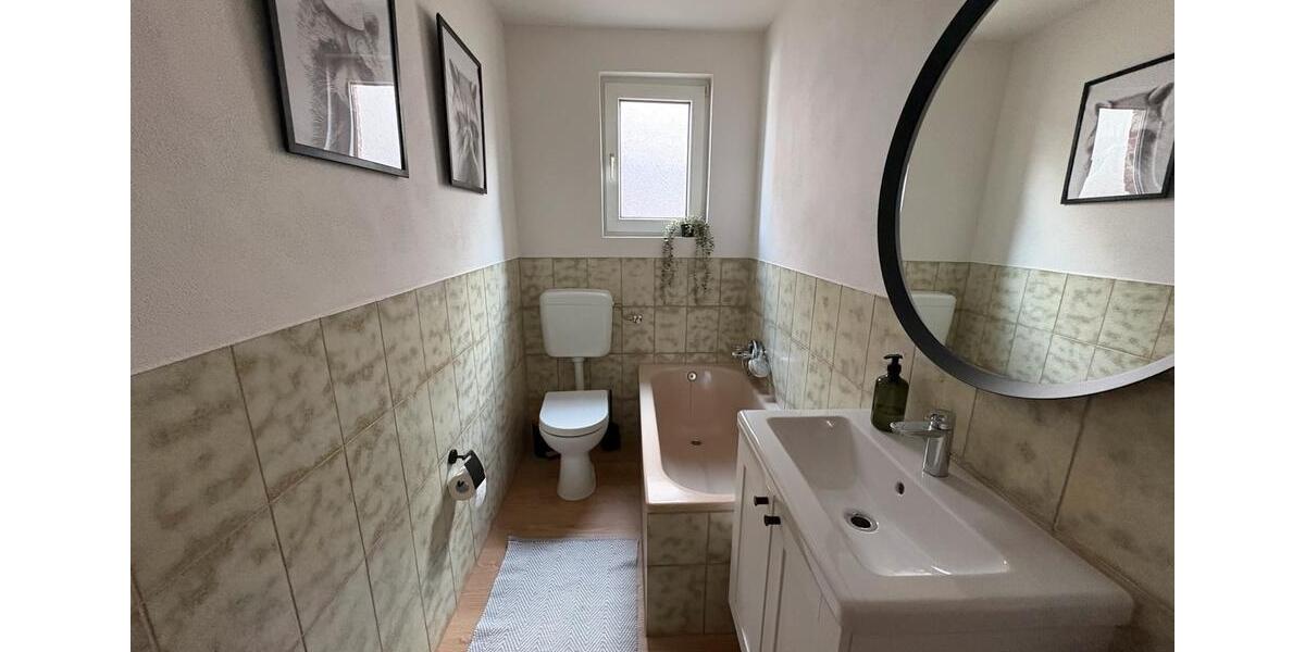 Einfamilienhaus Steinheim - 8 Zimmer, 175 m&sup2;, 265.000&euro; | Angebot:24833146