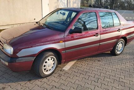 VW Vento 207.000 km 1.700 &euro; Stuttgart 70376