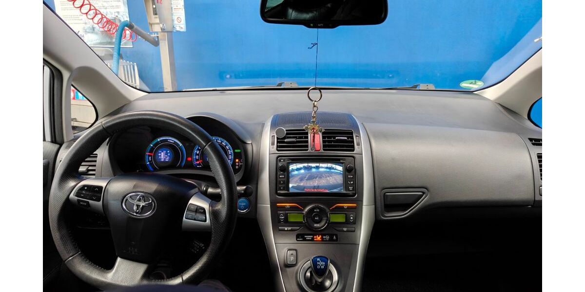 Toyota Auris 197.000 km 7.900 &euro; Oberursel 61440