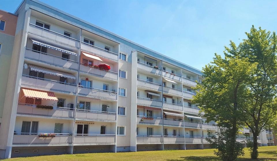 Etagenwohnung Weißwasser (Oberlausitz) - 4 Zimmer, 81 m&sup2;, 435&euro; | Angebot:26367375