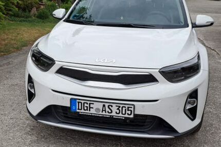 Kia Stonic 9.700 km 22.999 &euro; Landau 94405