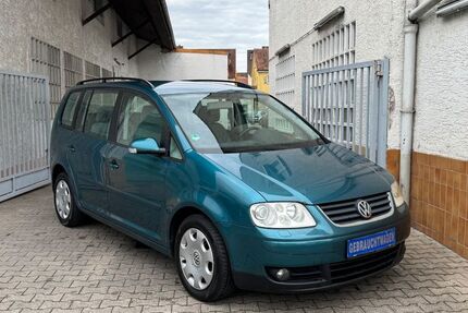 VW Touran 240.689 km 4.999 € Neu-Isenburg 63263