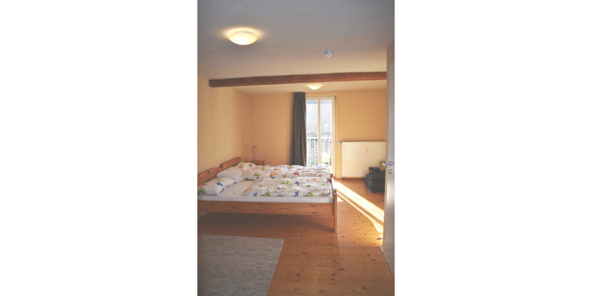 Etagenwohnung Calden - 2 Zimmer, 65 m&sup2;, 60&euro; | Angebot:16042794
