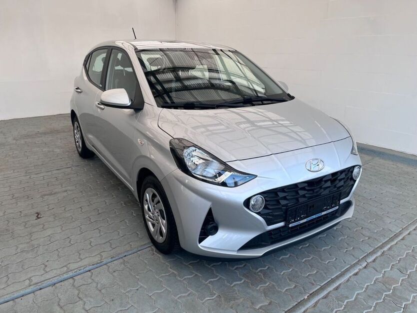 i10