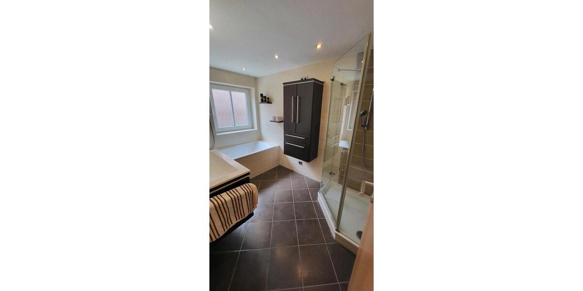 Reihenhaus Herbrechtingen - 5 Zimmer, 110 m&sup2;, 1.300&euro; | Angebot:26233227