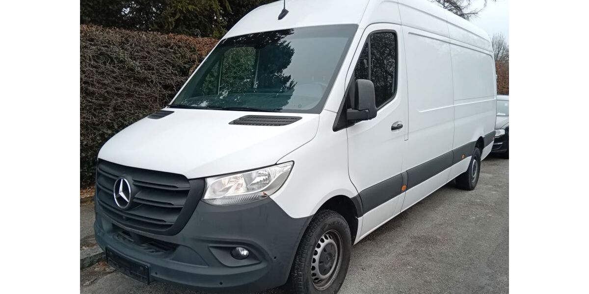 Mercedes-Benz Sprinter 170.358 km 22.955 &euro; München 81929