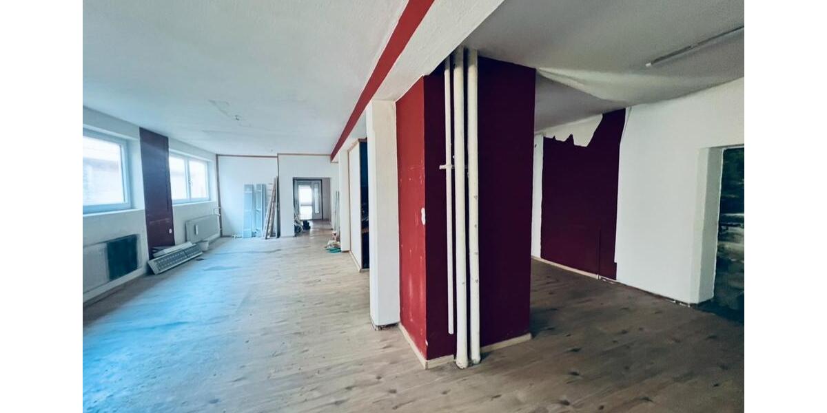 Etagenwohnung Nordendorf - 4 Zimmer, 161 m&sup2;, 2.000&euro; | Angebot:26677294