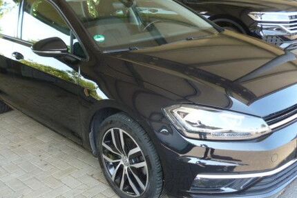VW Golf 106.600 km 13.750 &euro; Veringenstadt 72519