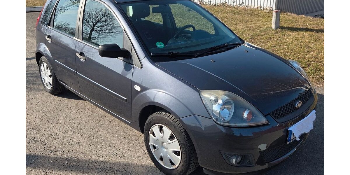 Ford Fiesta 90.000 km 2.995 &euro; Taucha 04425
