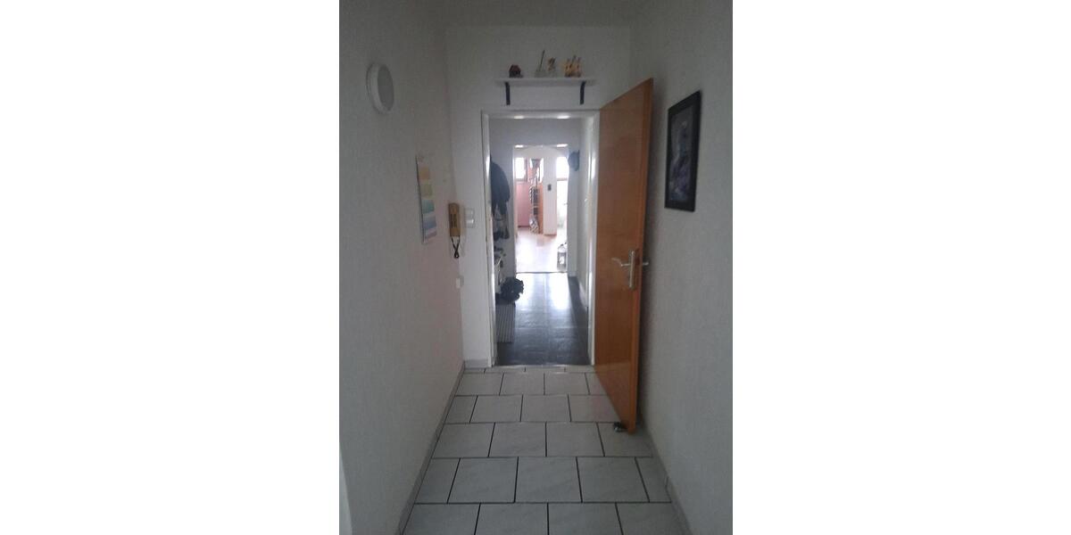 Etagenwohnung Östringen - 6 Zimmer, 136 m&sup2;, 330.000&euro; | Angebot:26817823
