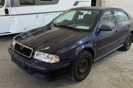 Skoda Octavia 139.100 km 1.500 &euro; Würzburg 97074