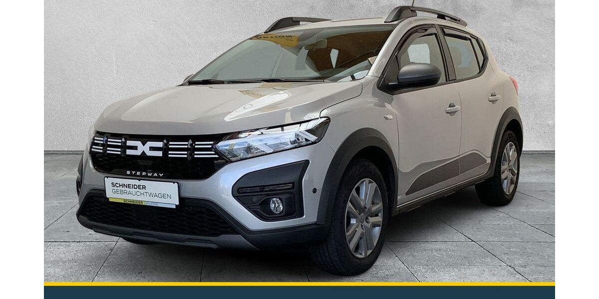 Dacia Sandero 16.751 km 16.890 € Chemnitz 09131