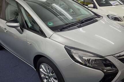 Opel Zafira 123.700 km 9.999 &euro; Lippstadt 59557