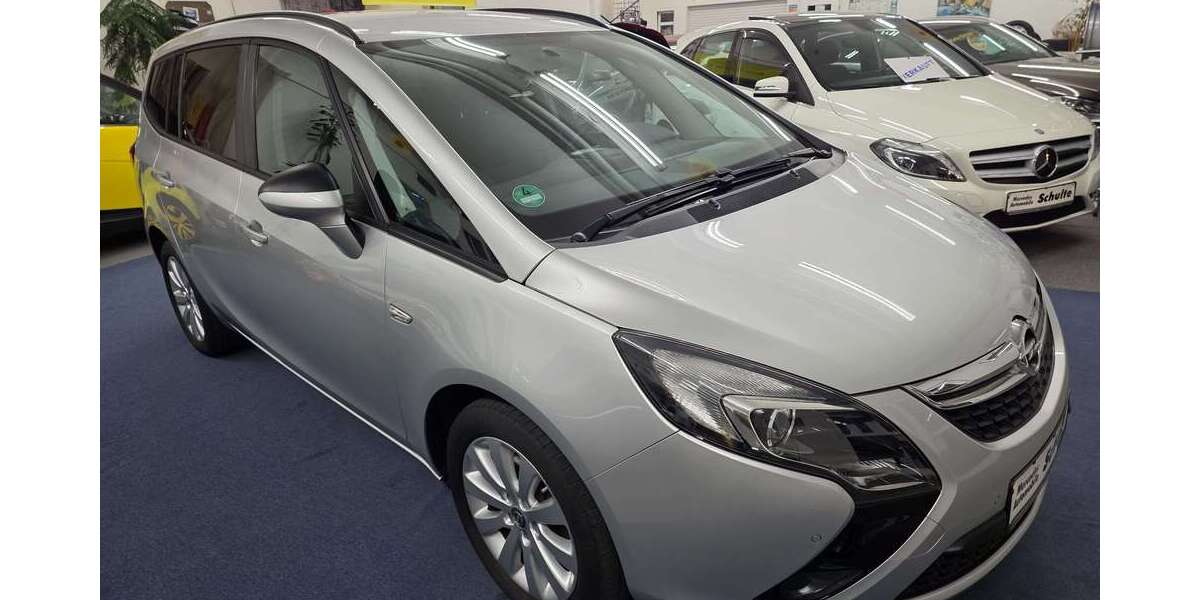 Opel Zafira 123.700 km 9.999 &euro; Lippstadt 59557