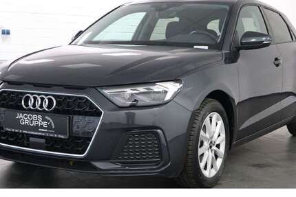 Audi A1 15.659 km 19.960 &euro; Alsdorf (bei Aachen) 52477
