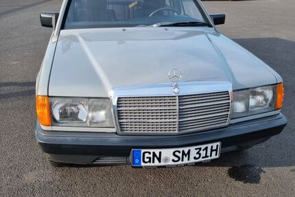 Mercedes-Benz 190 93.000 km 6.700 &euro; Biebergemünd 63599
