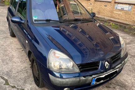 Renault Clio 172.000 km 1.950 &euro; Hattingen 45525