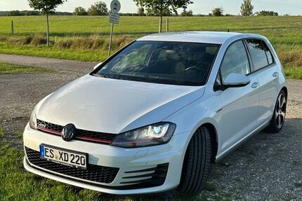 VW Golf 74.300 km 16.750 € Weilheim an der Teck 73235