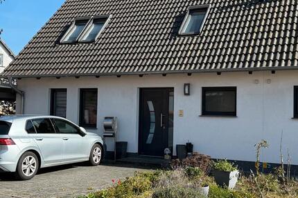 Wohnung Braunschweig Lehndorf-Watenbüttel - 5 Zimmer, 142 m&sup2;, 1.850&euro; | Angebot:26355841