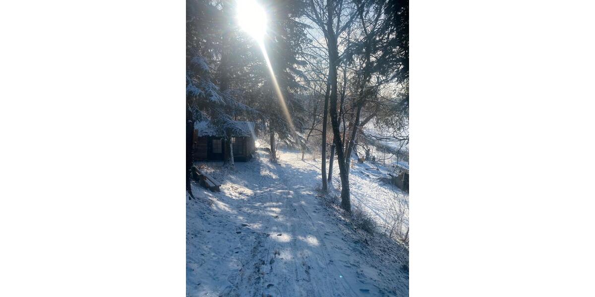 Souterrain-Wohnung mit Flusszugang (keine Dauermiete) 2 zimmer