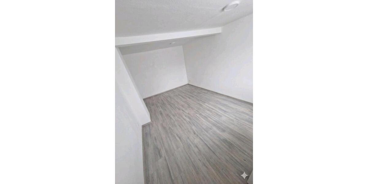 Reihenhaus Bad Kreuznach - 4 Zimmer, 140 m&sup2;, 170.000&euro; | Angebot:26971180