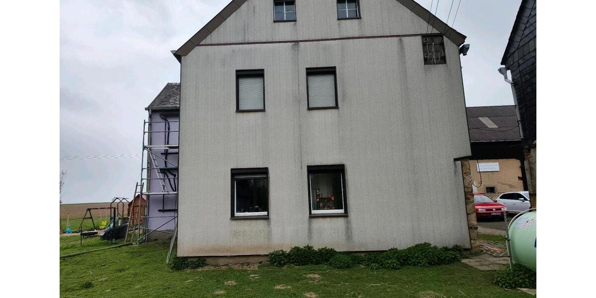 Bauernhaus, Landhaus Döbeln - 10 Zimmer, 156 m&sup2;, 110.000&euro; | Angebot:26022902