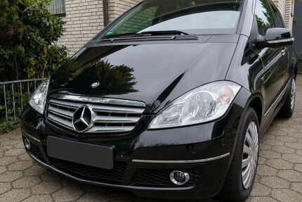 Mercedes-Benz A 160 125.621 km 6.490 &euro; Bremerhaven 27572