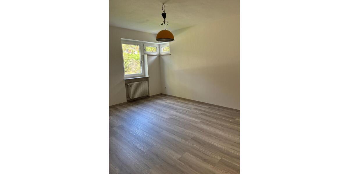 Doppelhaushälfte Kumhausen - 5 Zimmer, 165 m&sup2;, 1.900&euro; | Angebot:26162310