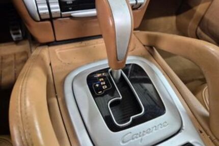 Porsche Cayenne 301.428 km 4.300 &euro; Lette 59302