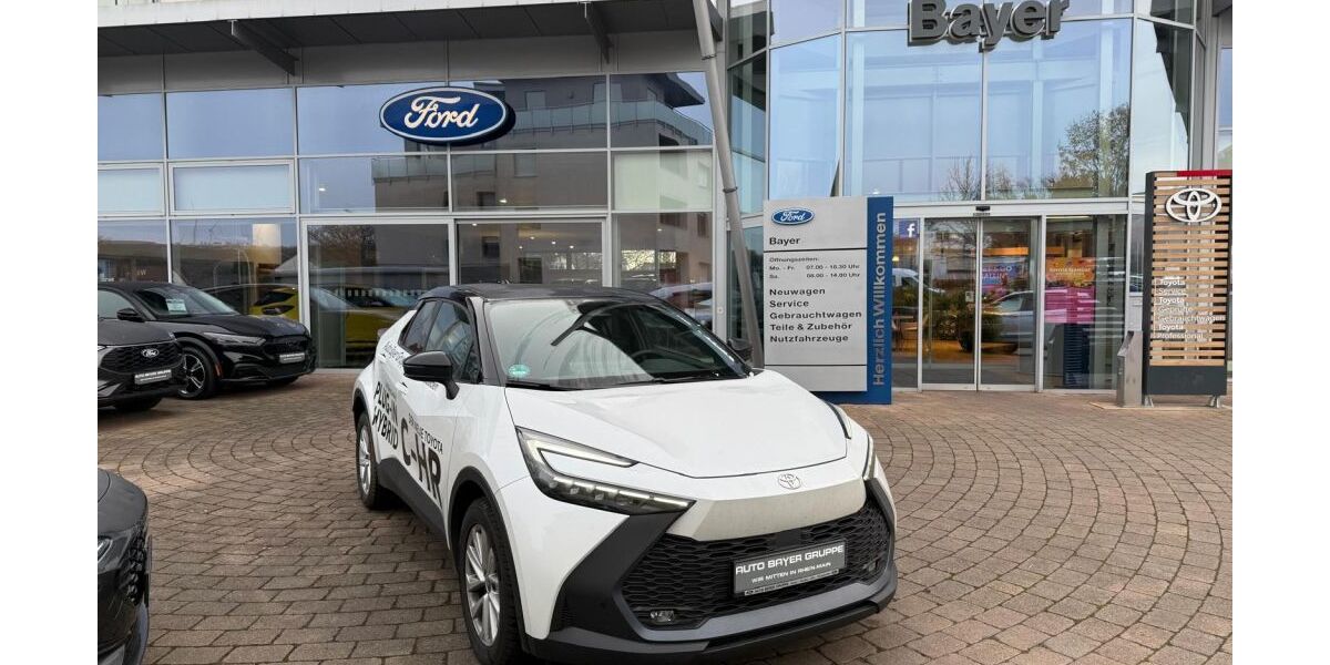 Toyota C-HR 15.000 km 41.190 &euro; Alzey 55232