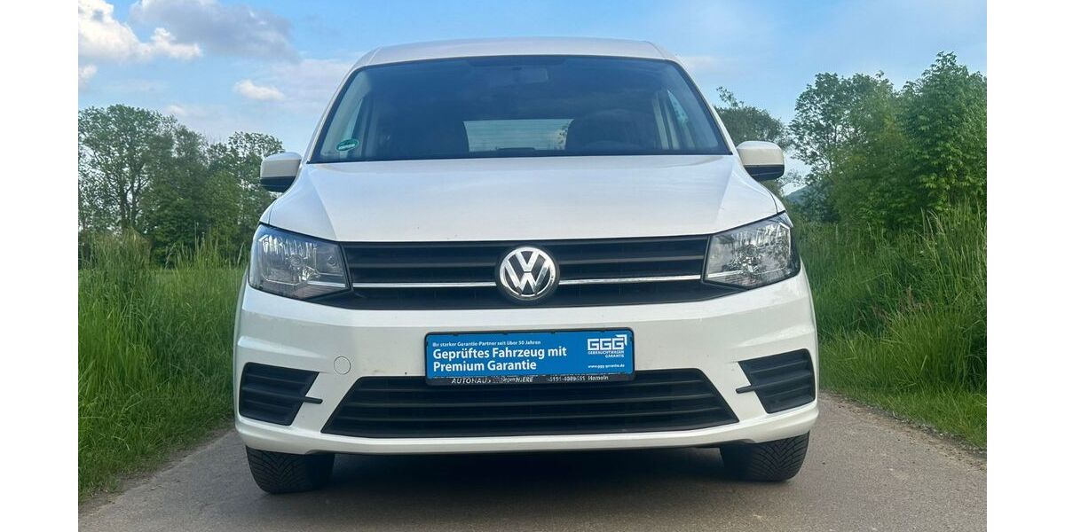 VW Caddy 145.500 km 13.900 &euro; Salzhemmendorf 31020