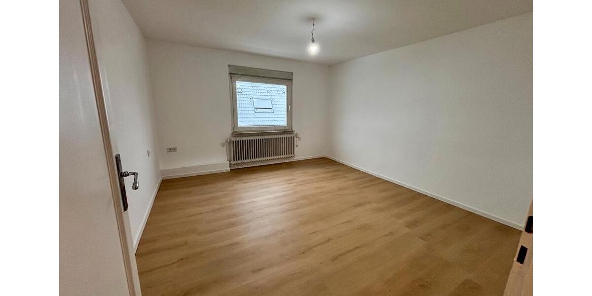 Einfamilienhaus Hessisch Oldendorf - 6 Zimmer, 120 m&sup2;, 229.000&euro; | Angebot:26336158