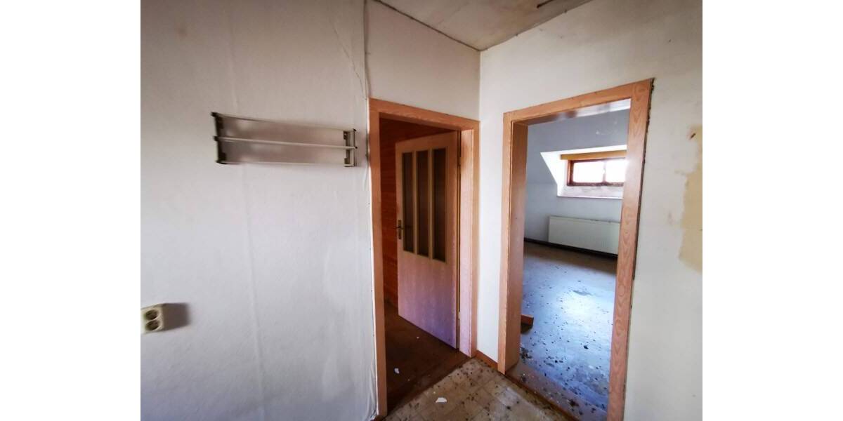 Mehrfamilienhaus, Wohnhaus Annaberg - 9 Zimmer, 291 m&sup2;, 60.000&euro; | Angebot:25745367